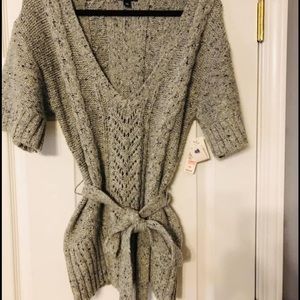 Ana brand gray chunky sweater with belt.